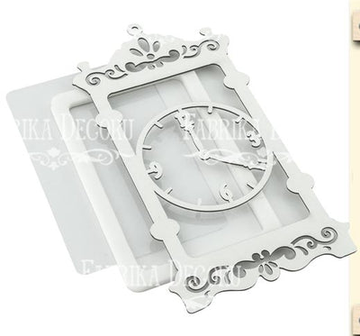 Mantel clock shaker set