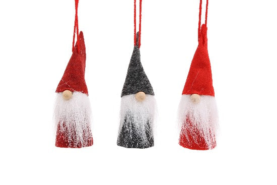 3 Felt Hanging Santas - Crafty Wizard